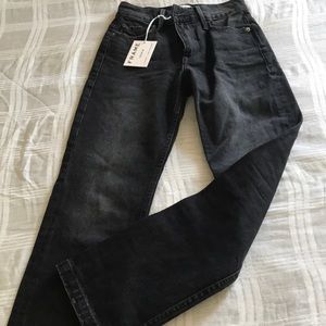 FRAME NWT Le Sylvie Slender Straight Heritage 24